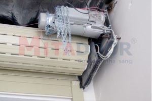 Cửa cuốn CT5222R Mitadoor 2